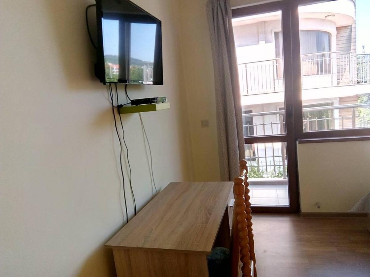 Alfa Guest Rooms With Parking فارنا المظهر الخارجي الصورة