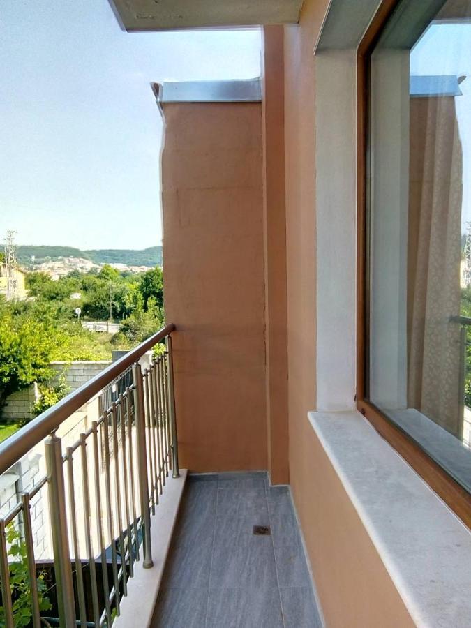 Alfa Guest Rooms With Parking فارنا المظهر الخارجي الصورة